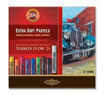 Photo of Artist Extra Soft Pastels