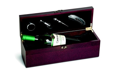 Photo of Merlot Wine Set