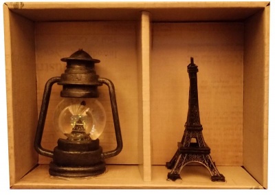 Gift Box Eiffel Tower Lantern