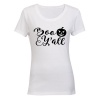 BOO Y'all - Halloween - Ladies - T-Shirt Photo