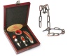 Floating Chain Wine gift set Photo