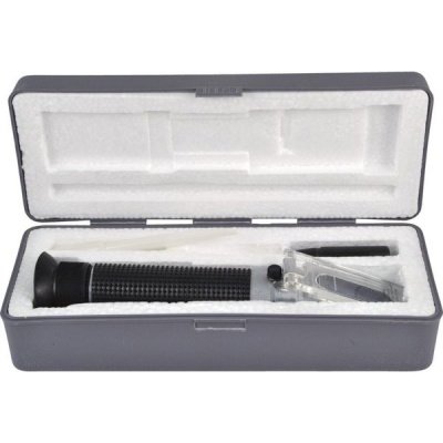 Photo of Oxford Portable Optical Refractometer