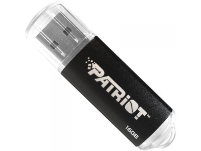 Photo of Patriot Xporter 16GB USB2.0 Flash Drive - Black