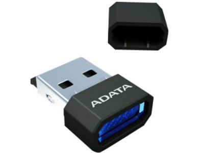 Photo of ADATA microReader Retail Package