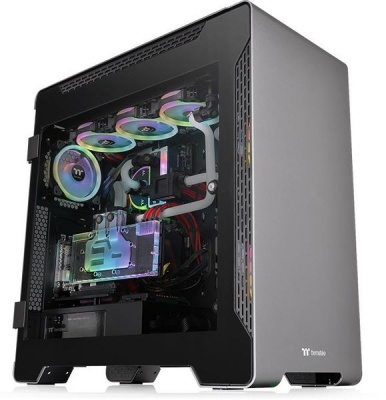 Photo of Thermaltake - Click to expand A700 Aluminum Tempered Glass Edition Full Tower Chassis