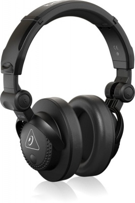 Photo of Behringer HC 200 Over-Ear Professional DJ Headphones