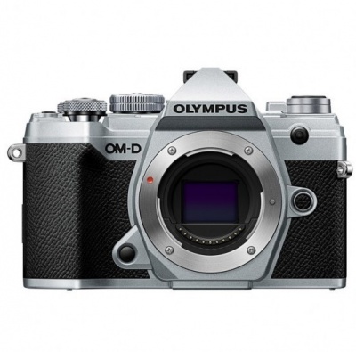 Photo of Olympus OM-D E-M5 Mark 3 Body Zilver Incl Charger Battery Digital Camera