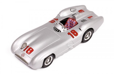 Photo of IXO Models - 1/43 - Mercedes W196 R streamliner No18 GP Monza 1955 J.M.Fangio
