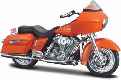 Photo of Maisto - 1/18 - Harley Davidson Fltr Road Glide 2002 - Orange