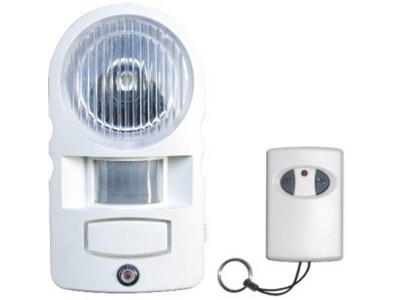 Photo of Digitech Passive Infrared Light Alarm With Remote Control