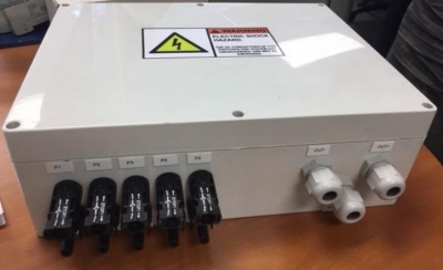 Photo of Mecer 5 PV String Combiner Box MC4 with Surge Protection